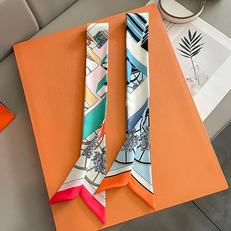 Bufanda con correa para bolso  - Accessories Brand For Women reseña y precio